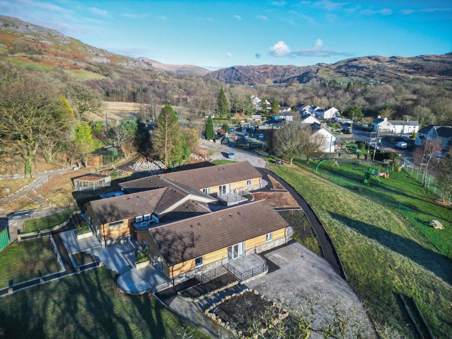 Suite 3 - Sleeping Giant Hotel - Pen Y Cae Inn Brecon Exterior foto